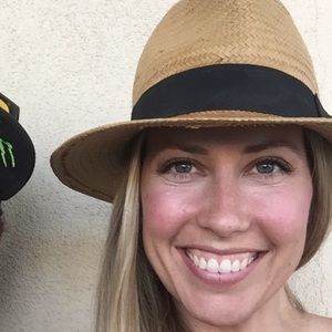 Meet your Posher, Samantha